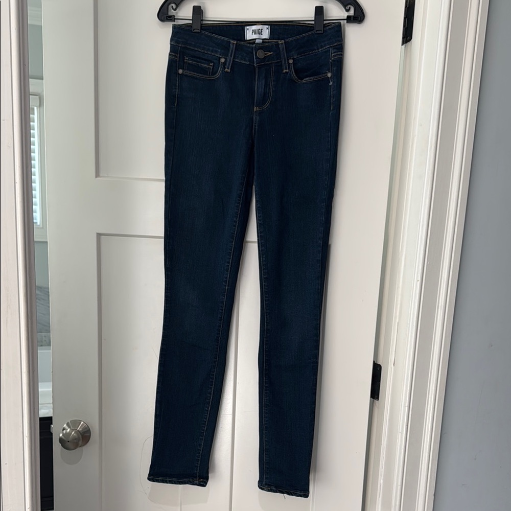 PAIGE Skyline Skinny Jeans size 25 Like New